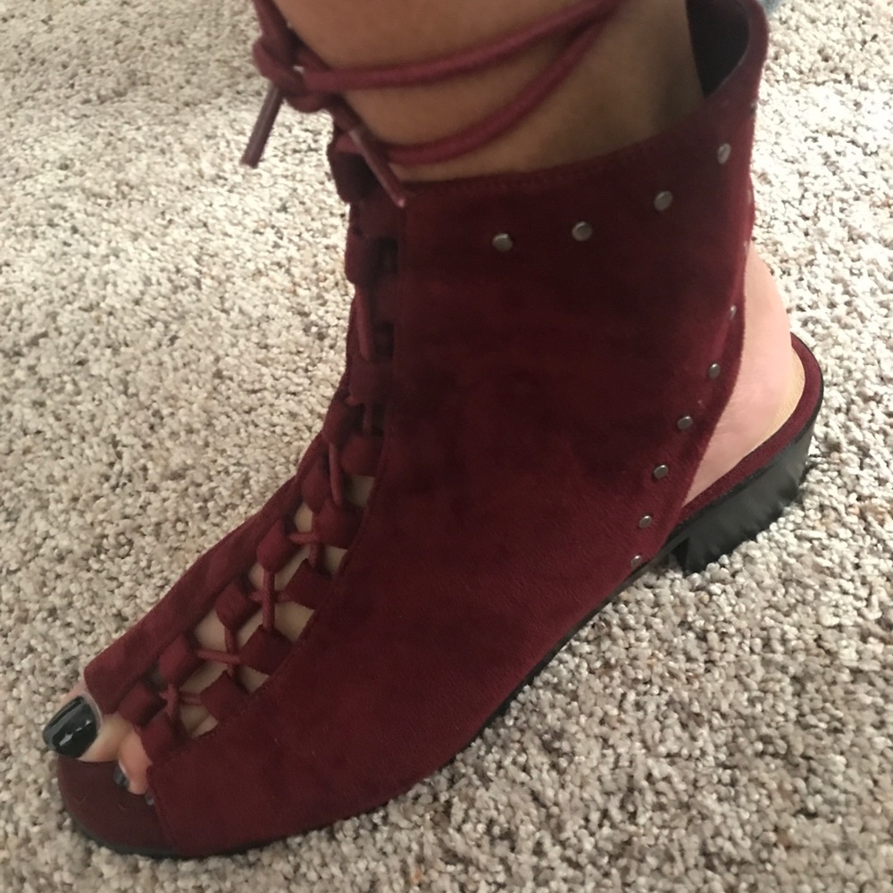 Open-toe open-heel velvet booties